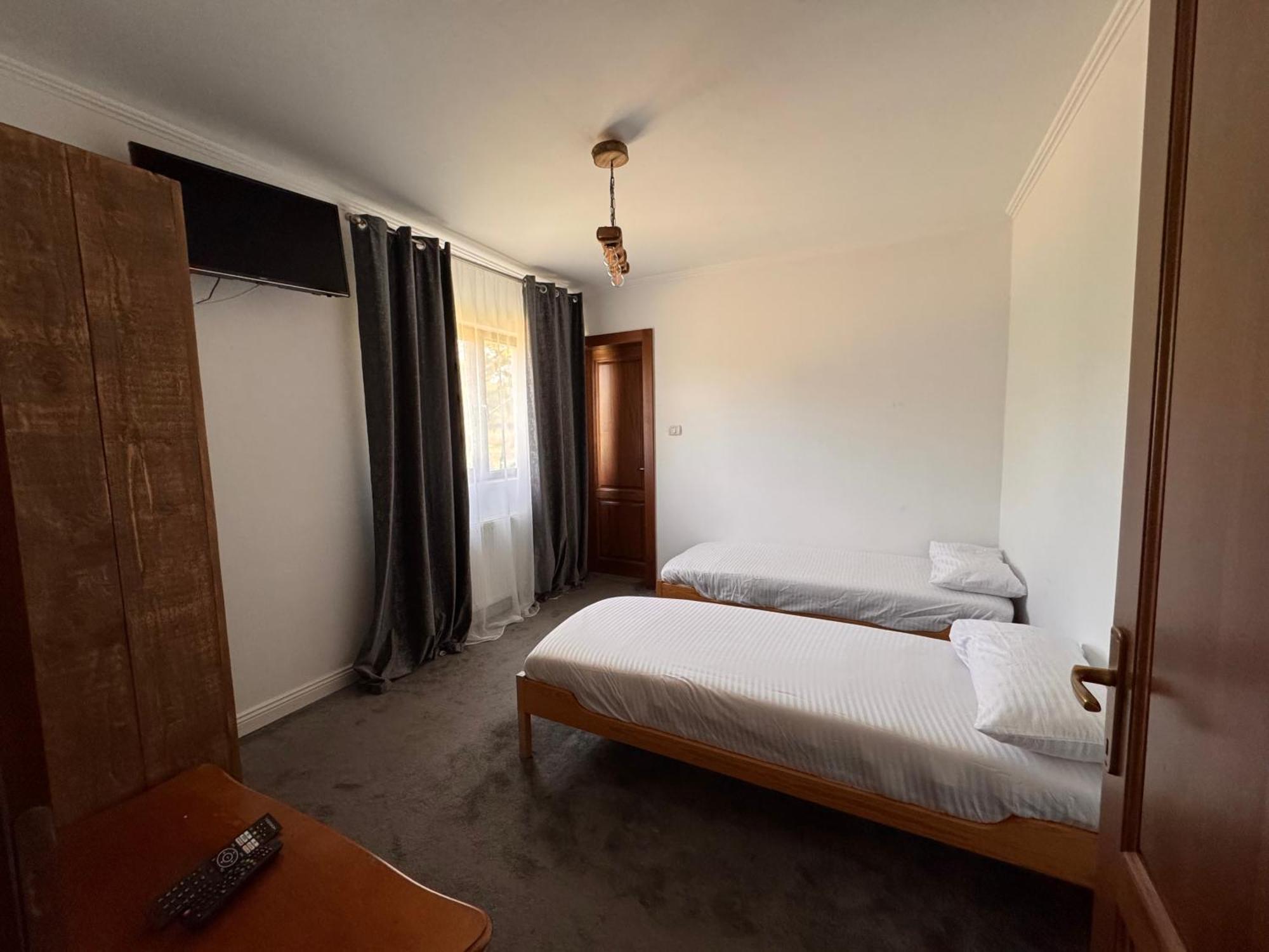 Pensiunea Lili'S House Buchin 外观 照片